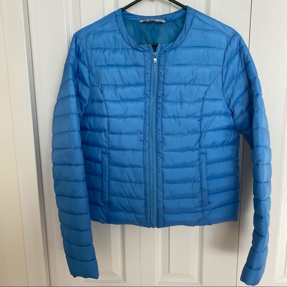 Light Blue Puffer - Picture 1 of 5